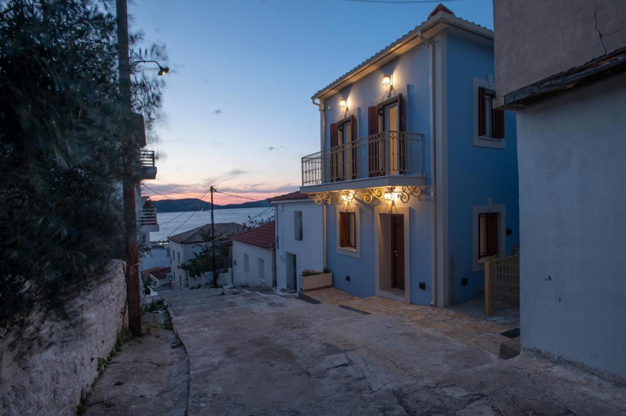 Blue Sky House Aparthotel Pylos Exteriör bild