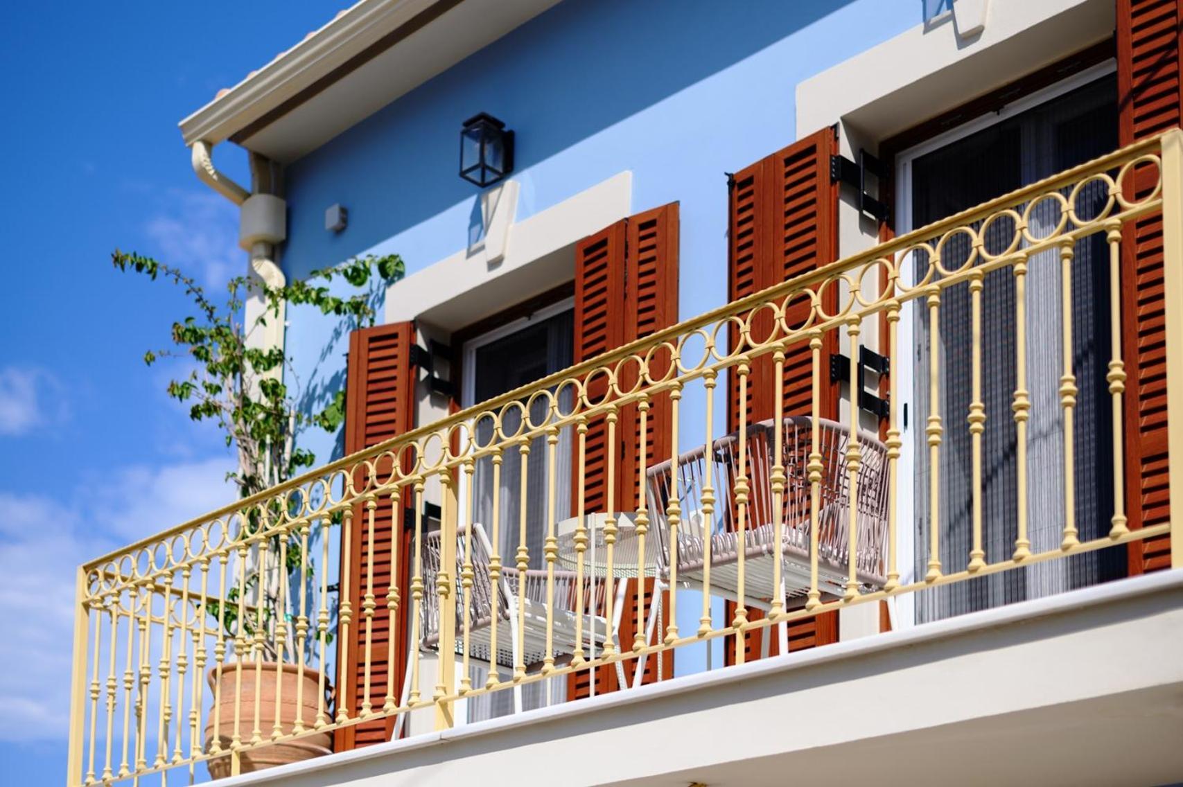 Blue Sky House Aparthotel Pylos Exteriör bild