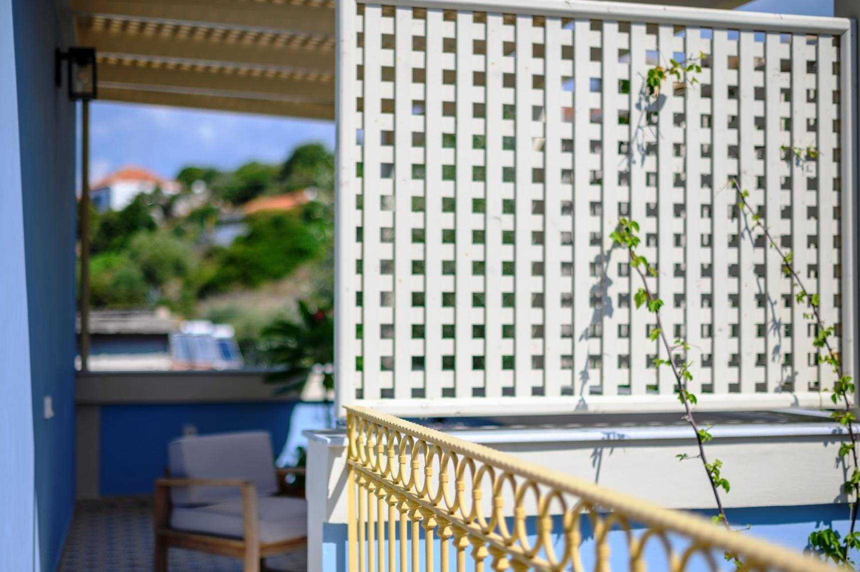 Blue Sky House Aparthotel Pylos Exteriör bild