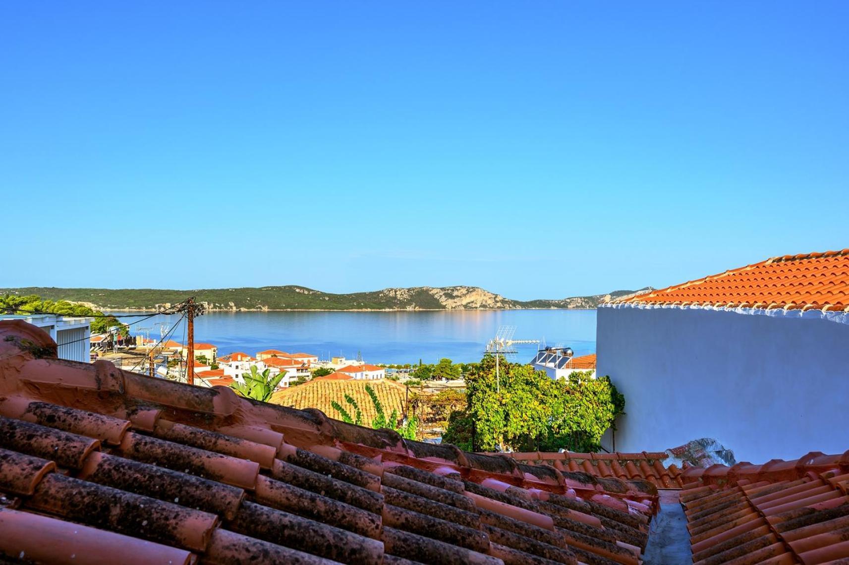 Blue Sky House Aparthotel Pylos Exteriör bild